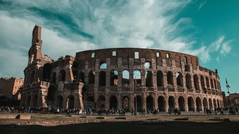 A.C.Partners-Post-klasik-mimari_colosseum